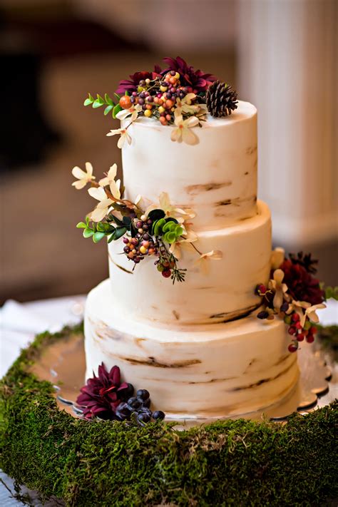 autumn wedding cake designs